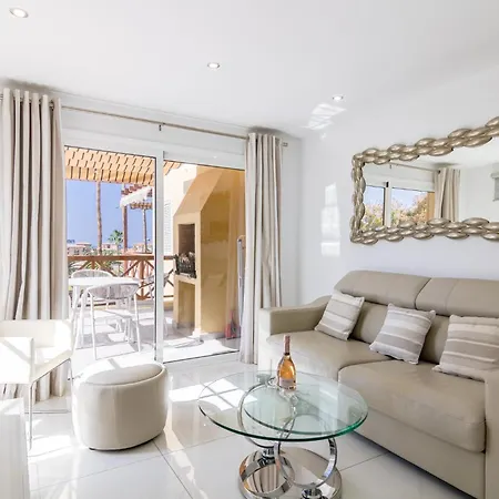 شقة Mango La Caleta Hideaway *