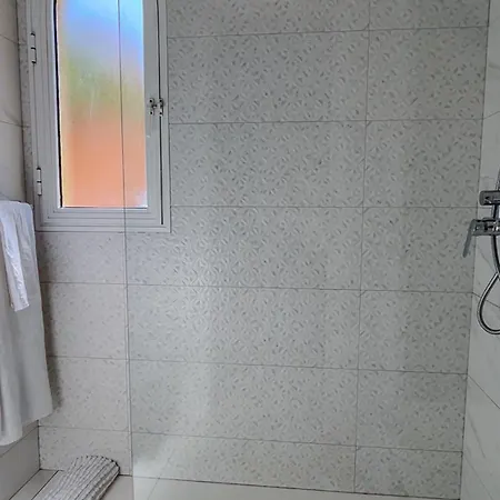 Mango La Caleta Hideaway * 아데제
