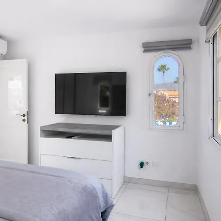 Mango La Caleta Hideaway Apartment *